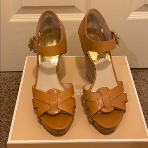Michael Michael Kors wedges